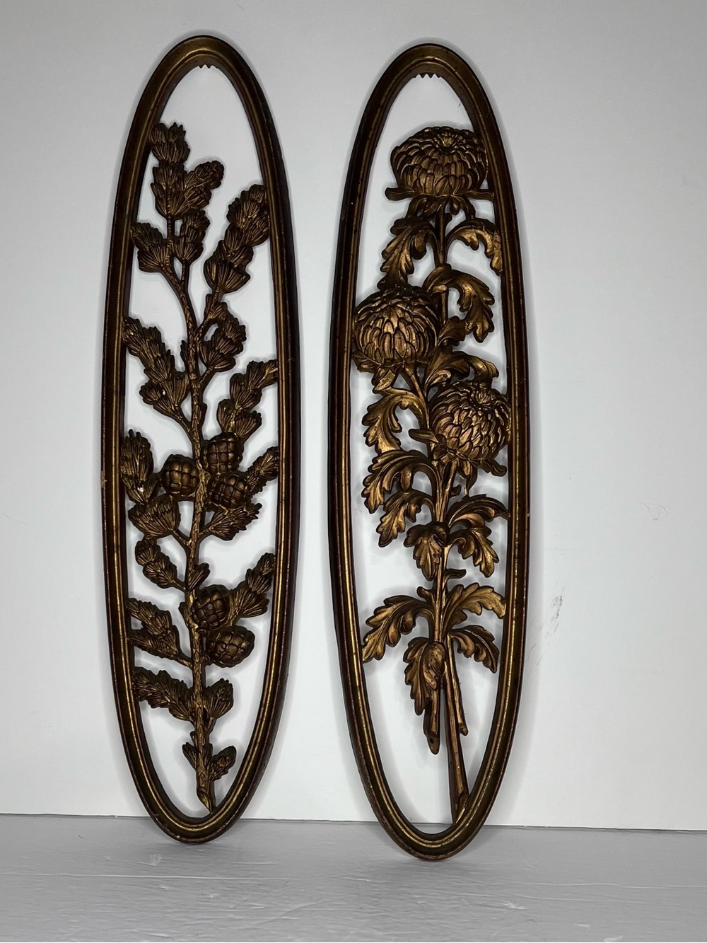 Vintage Burwood 3D Wall Art Hollywood Regency Acorns Floral 21.5" x 5.5" Read